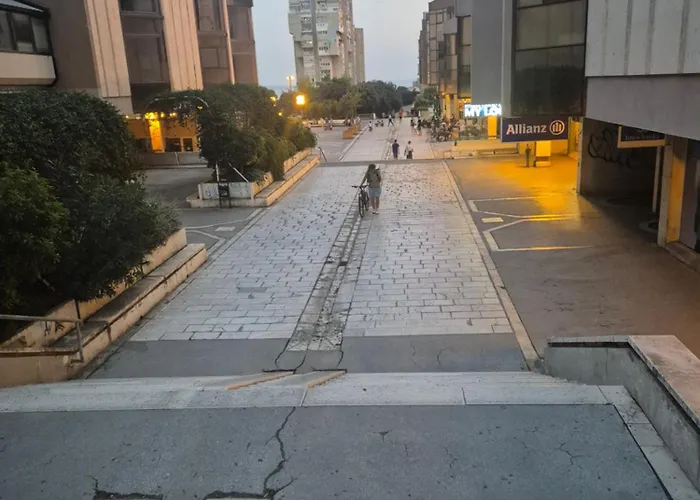 Milestone 스플리트